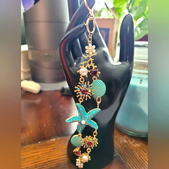 Gold and Blue Starfish Charm Bracelet - Picture 2 of 3